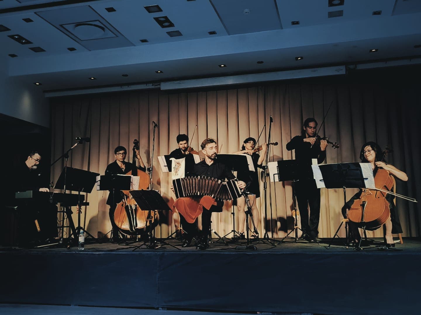 Orquesta Típica Patagonia Tango en concierto
